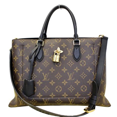 louis vuitton schoudertassen dames|louis vuitton designer tote bag.